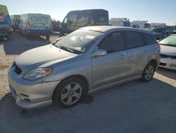 Compre carros salvage a la venta ahora en subasta: 2004 Toyota Corolla Matrix XR