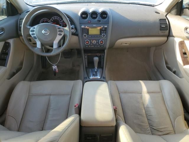 2010 Nissan Altima Base