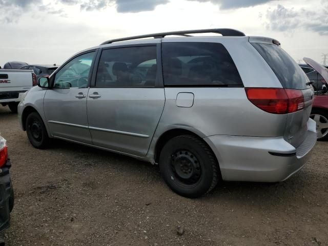 2004 Toyota Sienna CE