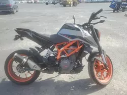 Salvage motorcycles for sale at Glassboro, NJ auction: 2021 KTM 390 Duke