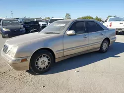 Mercedes-Benz Vehiculos salvage en venta: 2000 Mercedes-Benz E 320 4matic