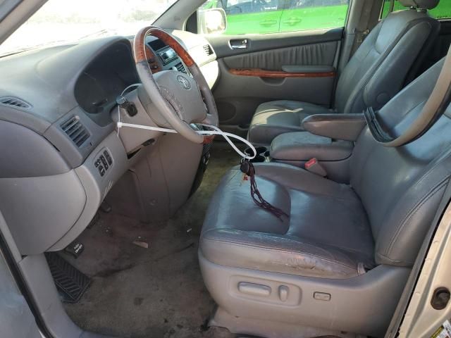 2008 Toyota Sienna XLE