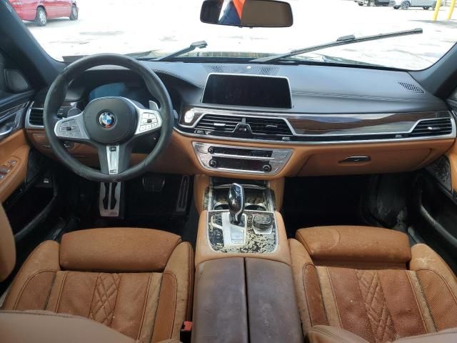 2022 BMW 750 XI