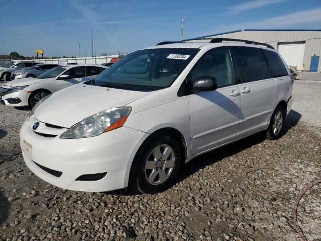 2008 Toyota Sienna CE