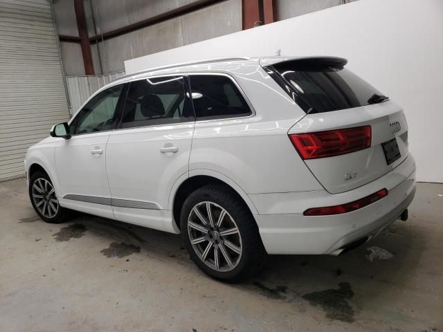 2017 Audi Q7 Premium Plus