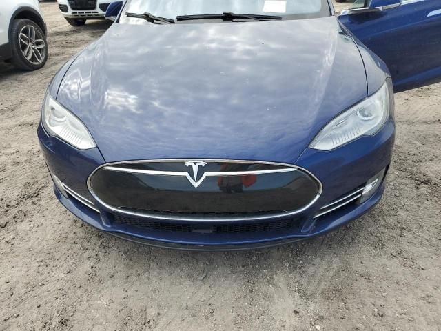 2015 Tesla Model S 70D