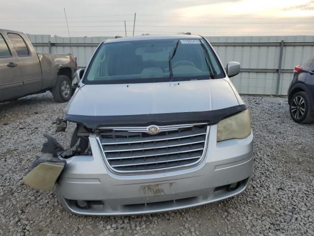 2010 Chrysler Town & Country Touring