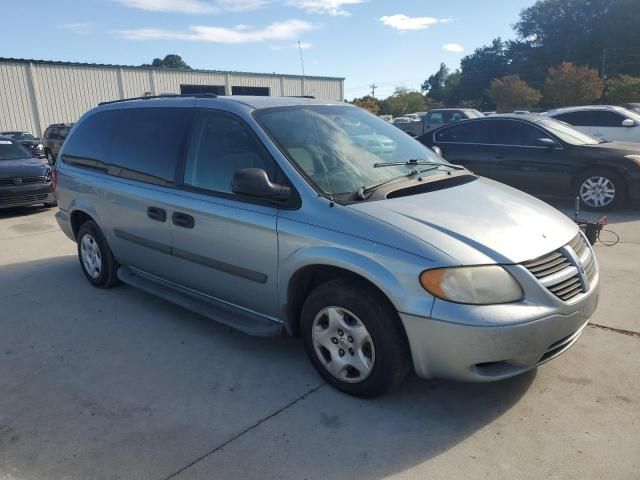 2005 Dodge Grand Caravan SE