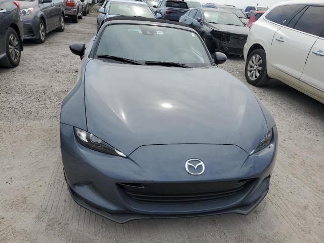 2022 Mazda MX-5 Miata Club