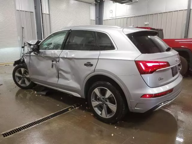 2023 Audi Q5 Premium Plus 40