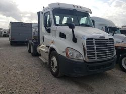 Salvage cars for sale from Copart Chicago: 2015 Freightliner Cascadia 113