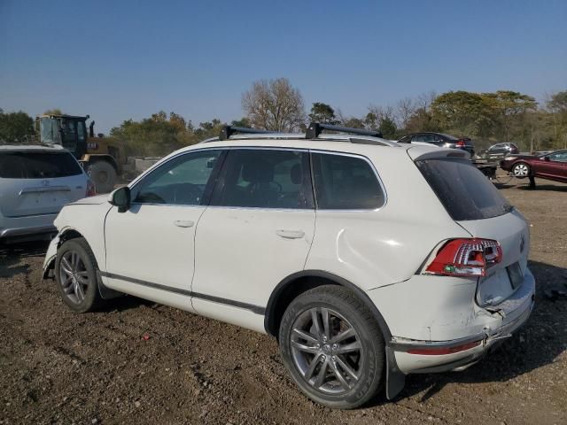 2016 Volkswagen Touareg Sport