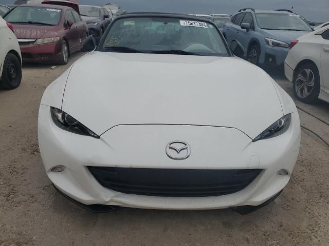 2019 Mazda MX-5 Miata Sport