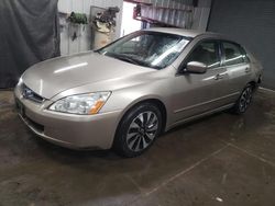 Vehiculos salvage en venta de Copart Elgin, IL: 2005 Honda Accord Hybrid