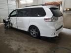 2015 Toyota Sienna Sport