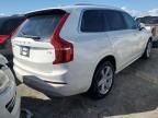 2022 Volvo XC90 T5 Momentum