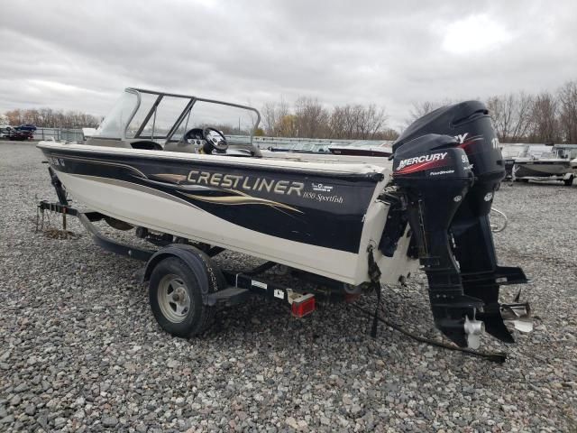 2005 Crestliner Boat