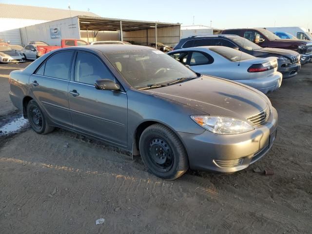 2005 Toyota Camry LE