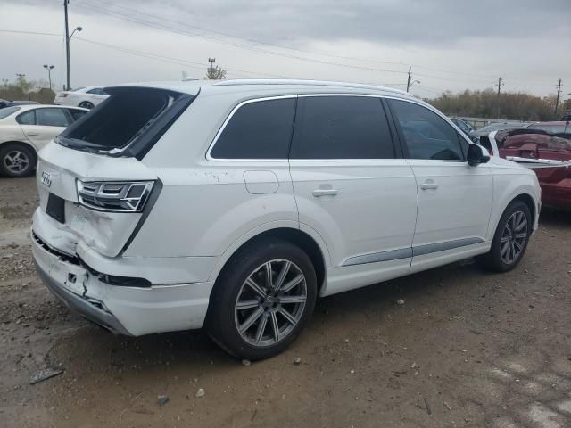 2019 Audi Q7 Premium Plus