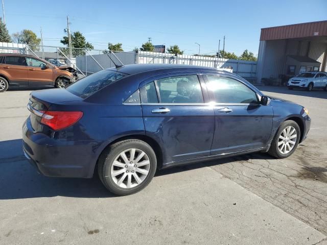 2013 Chrysler 200 Limited