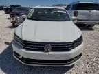 2016 Volkswagen Passat SE