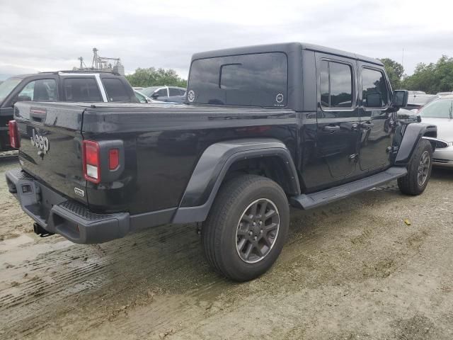 2022 Jeep Gladiator Overland