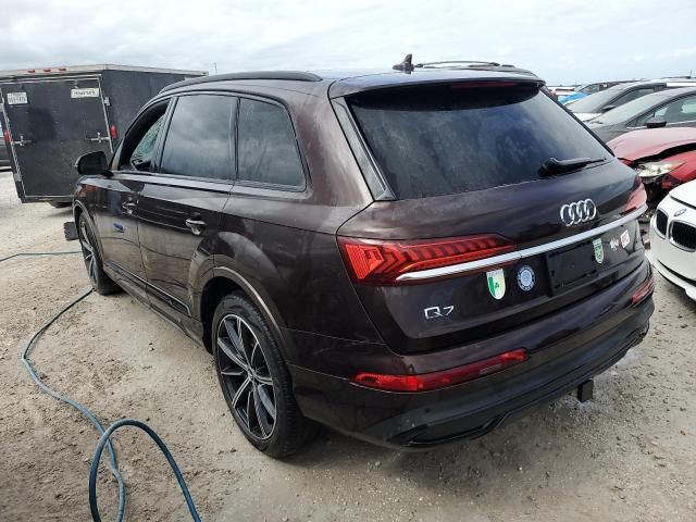 2020 Audi Q7 Prestige