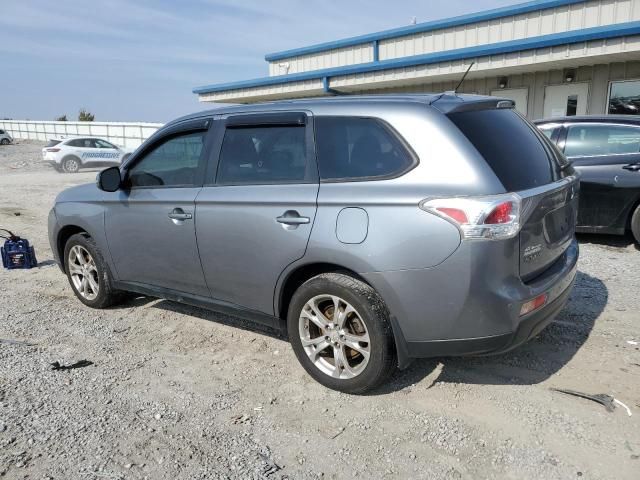 2014 Mitsubishi Outlander SE