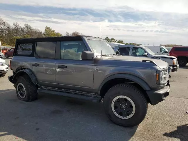 2021 Ford Bronco Base