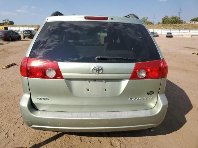 2007 Toyota Sienna CE