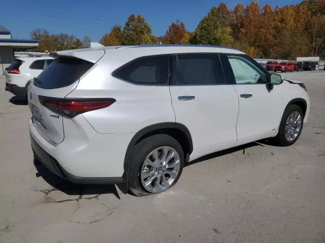 2023 Toyota Highlander Hybrid Limited