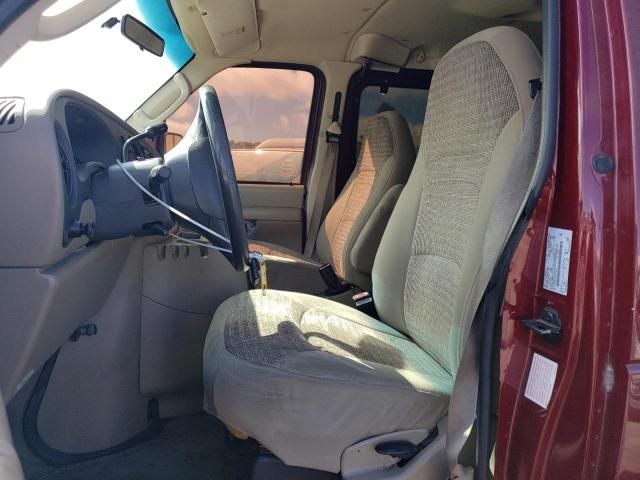 2003 Ford Econoline E350 Super Duty Van