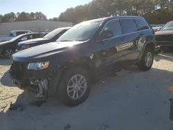 Carros salvage sin ofertas aún a la venta en subasta: 2019 Jeep Grand Cherokee Laredo