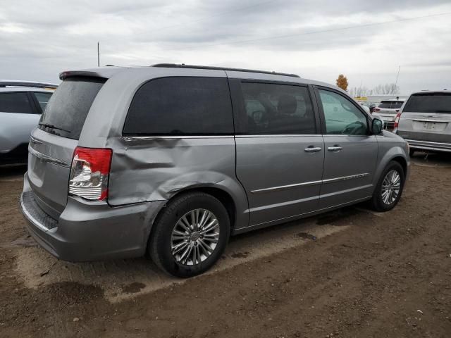 2016 Chrysler Town & Country Touring L