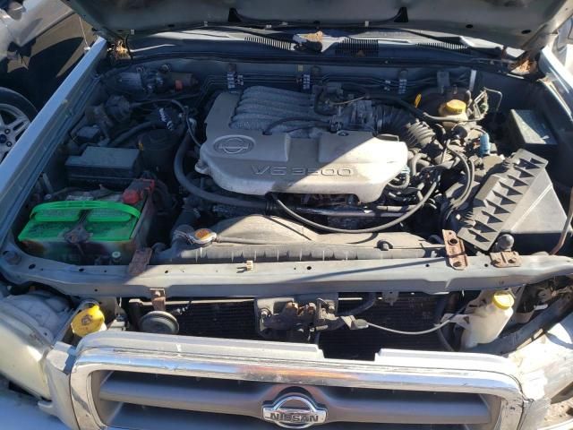 2001 Nissan Pathfinder LE