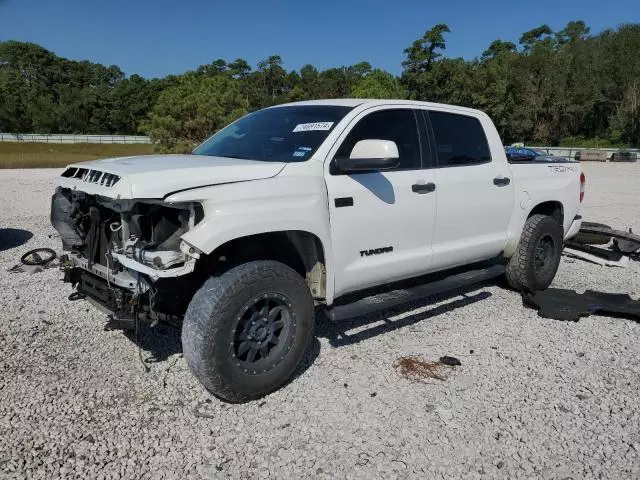 2016 Toyota Tundra Crewmax SR5