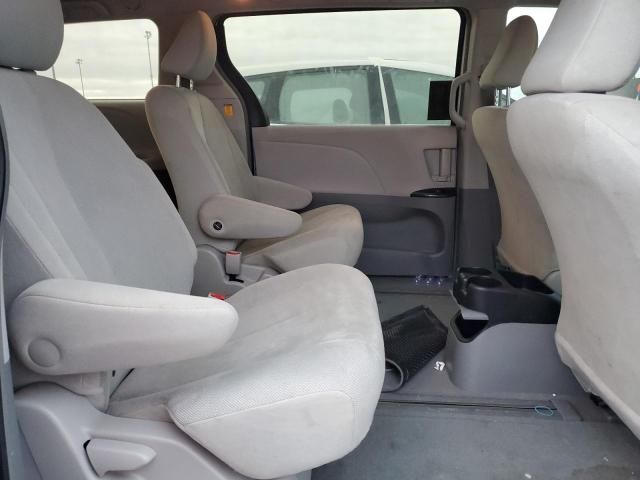 2011 Toyota Sienna