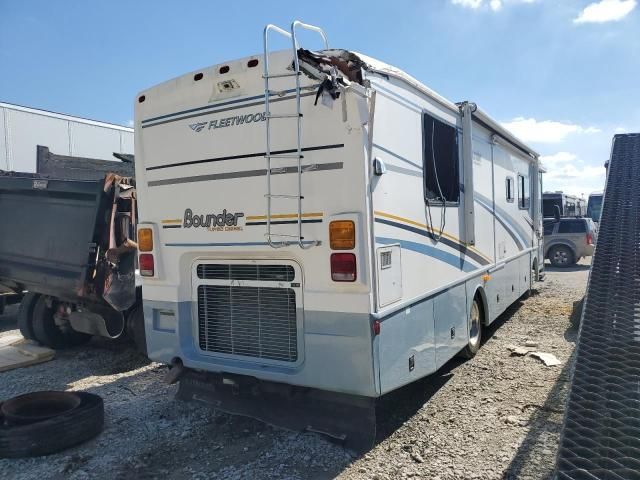 2005 Freightliner Chassis X Line Motor Home