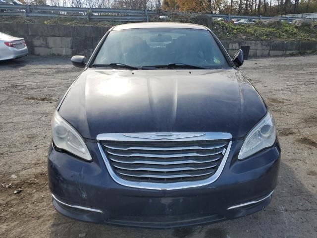 2013 Chrysler 200 LX