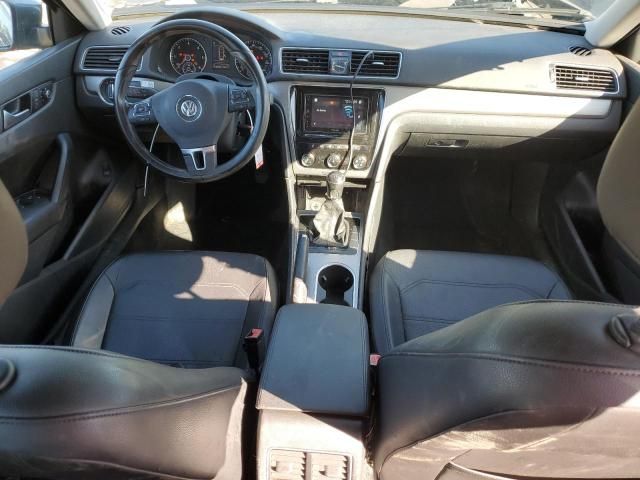 2015 Volkswagen Passat SE