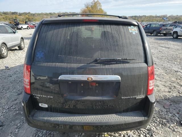 2010 Chrysler Town & Country Touring