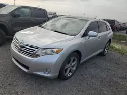 Carros dañados por inundaciones a la venta en subasta: 2009 Toyota Venza