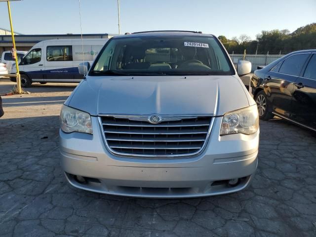 2010 Chrysler Town & Country Touring