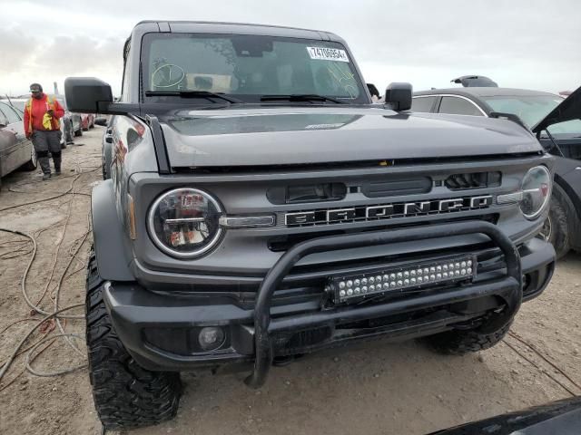 2021 Ford Bronco Base