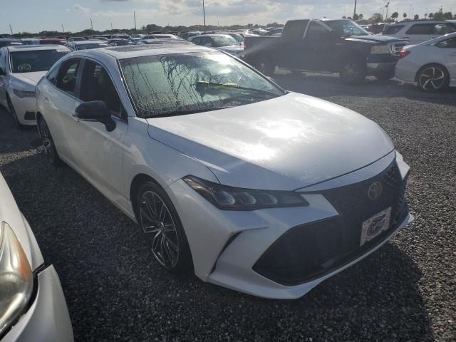 2019 Toyota Avalon XLE