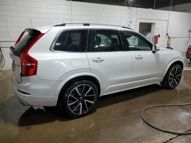 2019 Volvo XC90 T6 Momentum