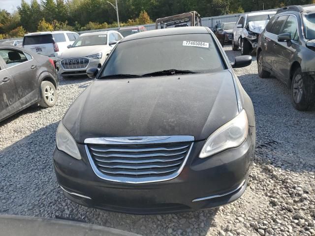 2013 Chrysler 200 LX