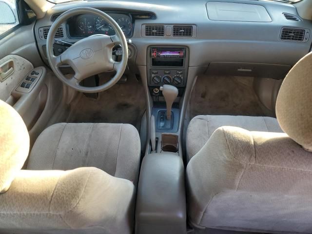 2000 Toyota Camry CE