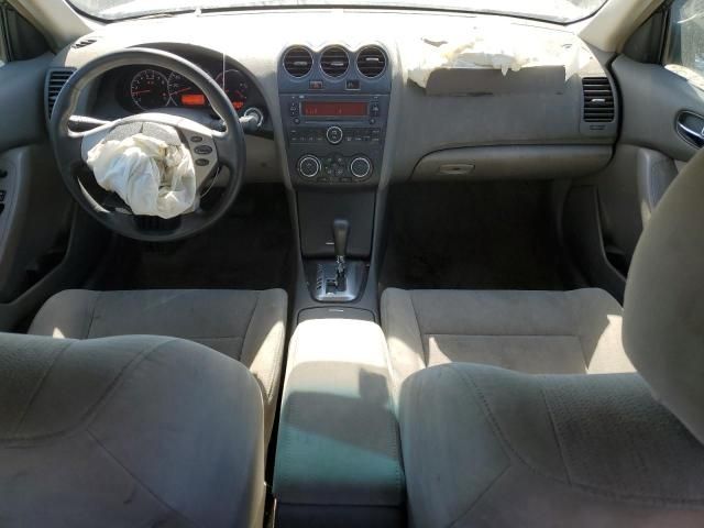 2010 Nissan Altima Base