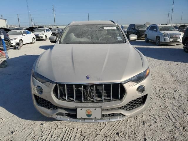 2017 Maserati Levante Luxury